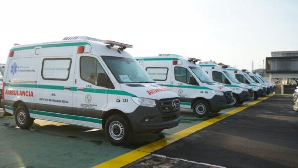 IPS adquiere 30 ambulancias por más de G. 22.000 millones