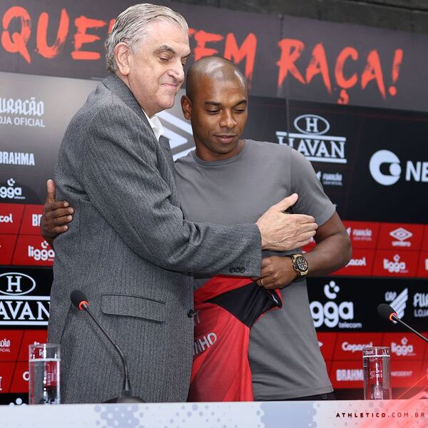 A un día de Libertad, Paranaense presentó a Fernandinho - Fútbol - ABC Color