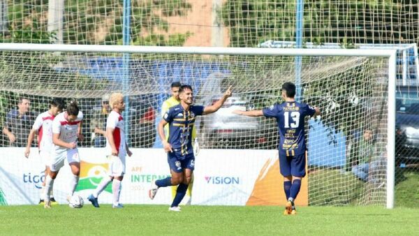 Sportivo Trinidense gana y es único líder de la Intermedia