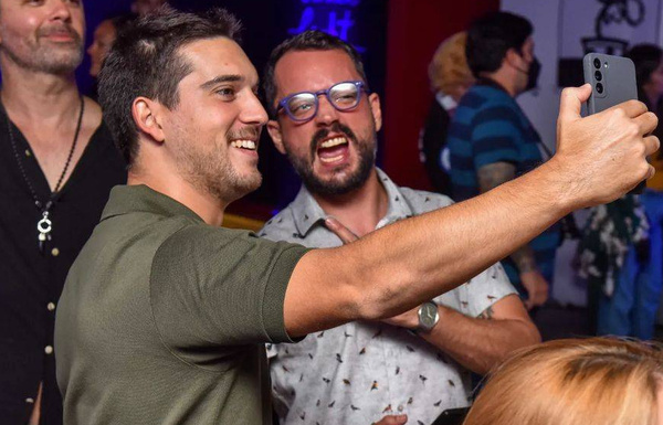 Crónica / Rubén Rubin, otro famoso de la farándula que se lanza a la política