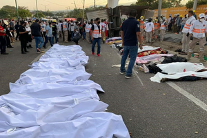 Hallan 46 inmigrantes muertos en un camión en Texas - Noticiero Paraguay