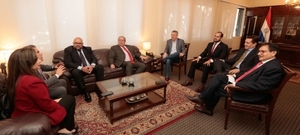 Miembros del TEP y autoridades de la ANR mantuvieron encuentro con Presidente del TSJE | OnLivePy