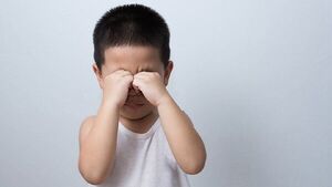Más del 50% de niños en una escuela necesitan anteojos