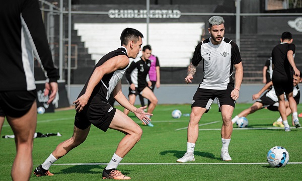 Libertad enfrentará a Paranaense por octavos de la Libertadores - Paraguaype.com