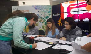 Más de 270 universitarios de Central renovaron las Becas Juventud 2022 - OviedoPress