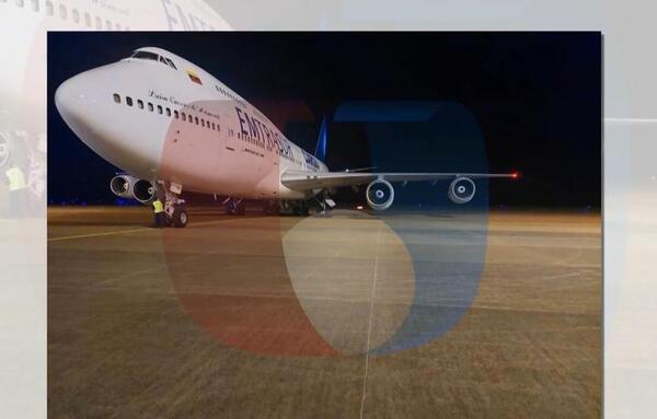 Imágenes exclusivas de la llegada del avión iraní al aeropuerto Guaraní
