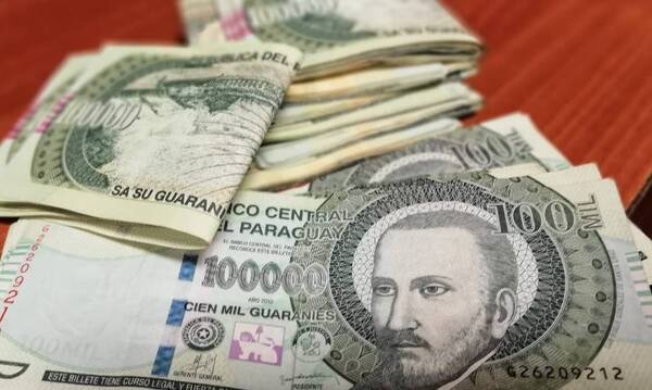 Diario HOY | Reglamentan reajuste de sueldos y jornales mínimos para el sector privado