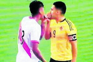 Chile pide la FIFA investigue "supuesto amaño" en partido Perú vs Colombia