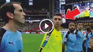 Ponen el "Himno de Chile a jugadores de Uruguay" (VÍDEO) - Paraguaype.com