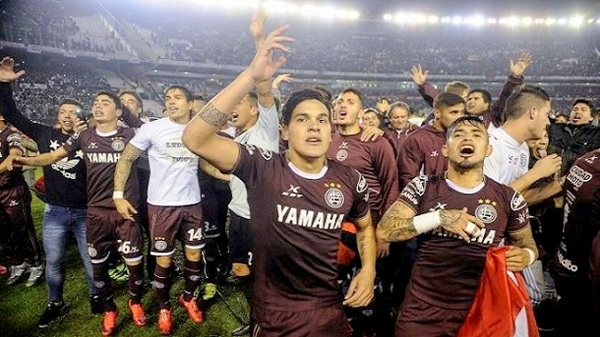 Lanús campeón en Argentina tras golear 4-0 a San Lorenzo - Paraguaype.com