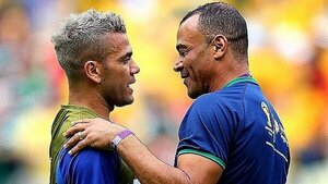 Ayer echaron a Cafu del vestuario brasileño - Paraguaype.com