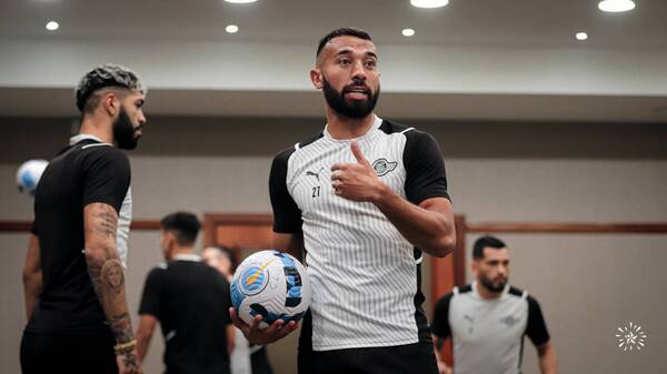 Crónica / Libertad inicia con este onceno ante Paranaense