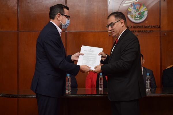 Asumió hoy el Dr. José Guerrero como nuevo director de la Octava Región Sanitaria