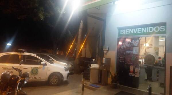 Violento y millonario asalto en local de Chortitzer en Luque •