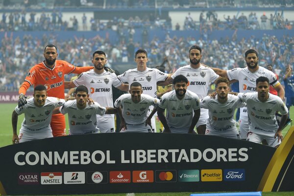 Con Alonso en cancha, Mineiro empató ante Emelec en Ecuador