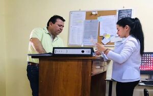 Anuncian alianza y concertación de los opositores caazapeños con miras a elecciones - Política - ABC Color