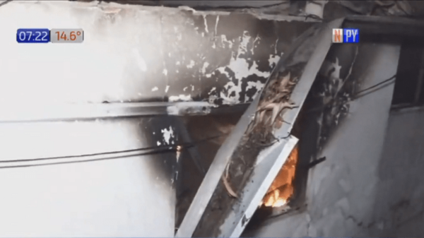 Incendio consumió la vivienda de una anciana en Asunción | Noticias Paraguay