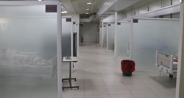 Diario HOY | Clínicas tiene 100% de ocupación de camas, en su mayoría por casos covid