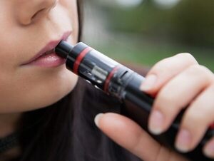 Vapeadores son productos perjudiciales, advierten desde Salud · Radio Monumental 1080 AM