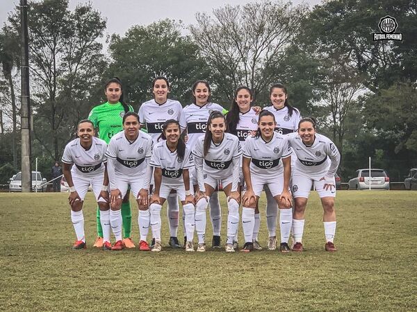 Fútbol Femenino: Olimpia quedó solo en la cima - Fútbol - ABC Color