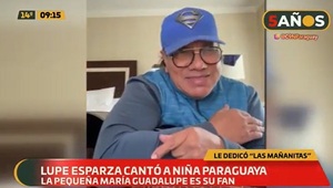 Lupe Esparza le dedica canción a su pequeña fan paraguaya