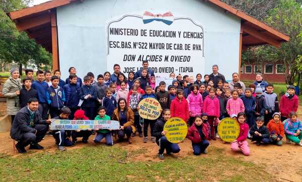 JORNADA DE ÑAMOPOTÎ PARAGUAY SE LLEVÓ ADELANTE EN ESCUELAS DE ITAPÚA