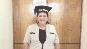 Chaqueña se recibió de enfermera a los 65 años