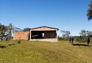 Diario HOY | Hallan vivienda en la que se habría refugiado líder de la banda de sicarios abatidos
