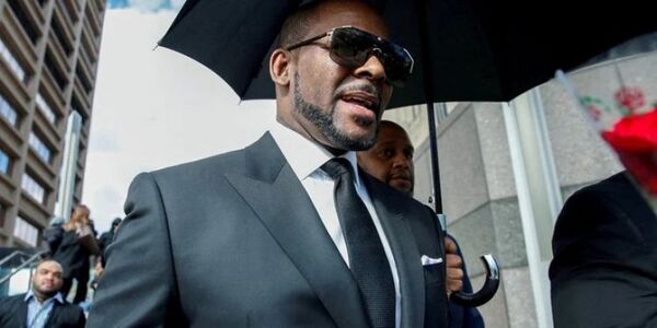 El cantante R. Kelly fue condenado a 30 años de prisión por delitos sexuales