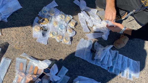 Confiscan relojes presuntamente falsificados en Luque | Noticias Paraguay
