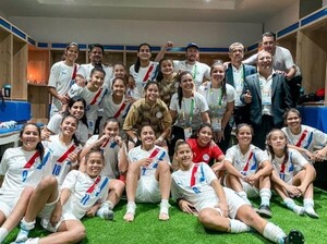 Selección Femenina: La Albirroja logró la medalla de plata - ADN Digital