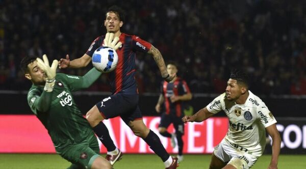 Palmeiras noquea a Cerro con goleada en la Nueva Olla