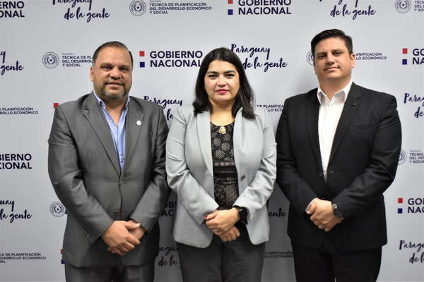 Evalúan impacto de inversión vial en J. E. Estigarribia y acuerdan impulsar agenda de desarrollo social - Noticiero Paraguay