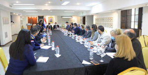 Reunión para evaluar avances de los preparativos para la Cumbre del Mercosur - .::Agencia IP::.