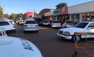 ¿Qué exigen los taxistas a conductores de plataformas en Hernandarias?