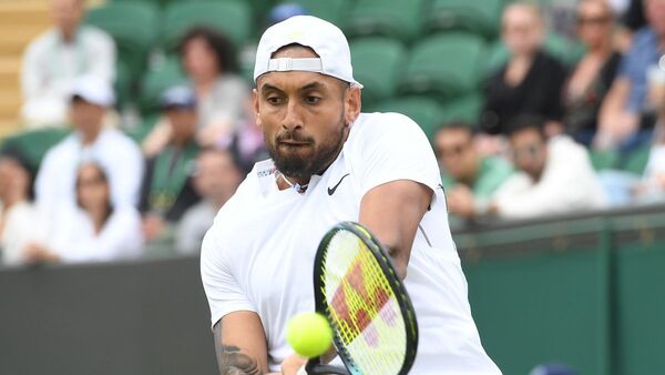 Nick Kyrgios se exhibe en Wimbledon