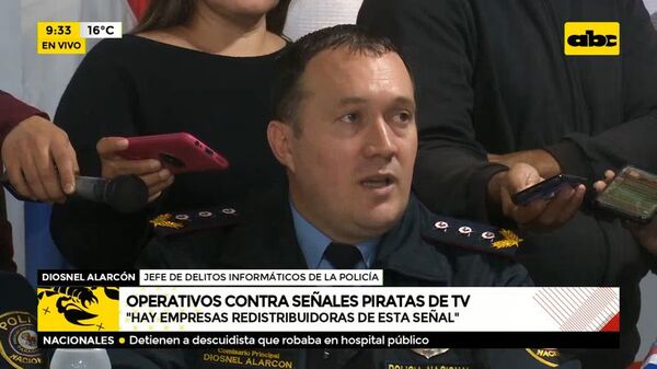 Pérdida de USD 150 millones por trasmisiones piratas de  TV - Nacionales - ABC Color