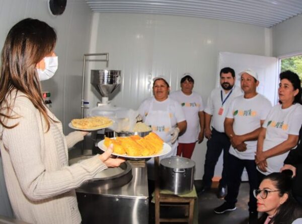 Oficina de la Primera Dama inaugura nuevo centro de producción de derivados de soja en Ypané - El Trueno