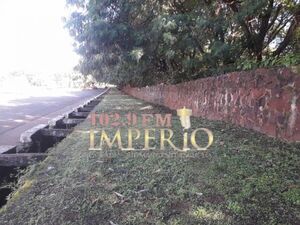 Fruteros desalojados meses atrás del costado del CRE piden volver al mismo lugar - Radio Imperio