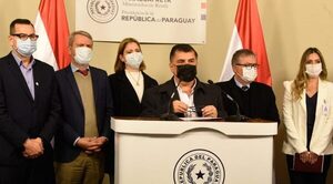 Borba anuncia implementación de la carrera del profesional médico