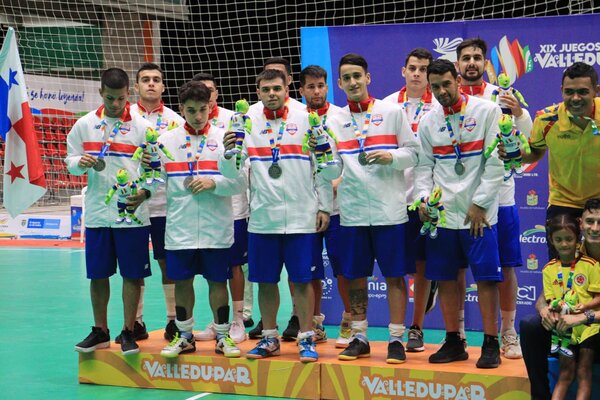 Selección Paraguaya: Futsal gana medalla de plata en los Juegos Bolivarianos - ADN Digital
