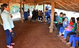 Realizan taller intercultural en comunidad indígena de Mbaracayú