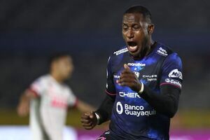 Independiente del Valle derrota sobre la hora a Lanús en la Sudamericana - Fútbol - ABC Color