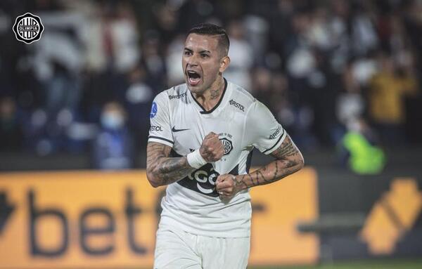 Partido de ida con gran ventaja: el Decano fue mejor que Goianiense y ganó por 2-0