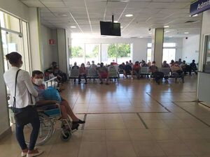 IPS Ingavi: asegurados denuncian una excesiva espera para una simple cirugía - Nacionales - ABC Color