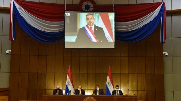 Mario Abdo se jacta de las obras, medidas económicas y combate al crimen organizado
