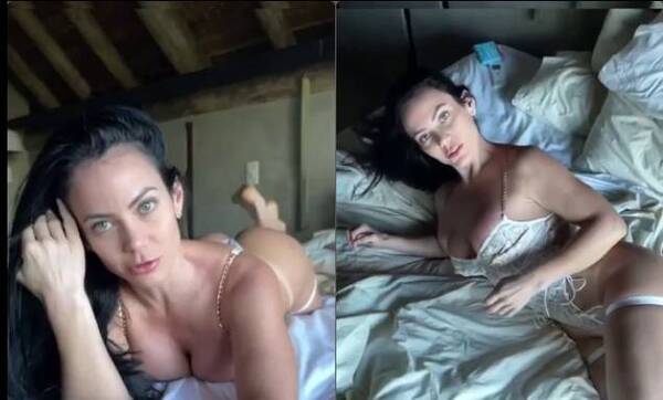 Crónica / [VIDEO] ¿Hacen tocorré vídeo de modelo en la cama con un pelotero?