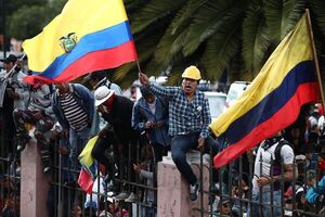 Ecuador rebaja precios de combustibles - Mundo - ABC Color