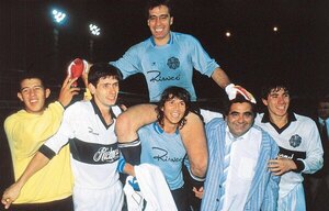 El continente recuerda el cumpleaños de la leyenda del Olimpia