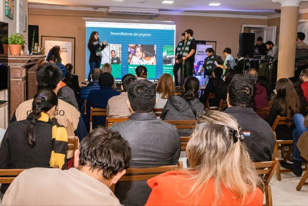 Diario HOY | "OkyMapp", la app que alerta sobre inundaciones, fue premiada en el Demo Day de Penguin Academy